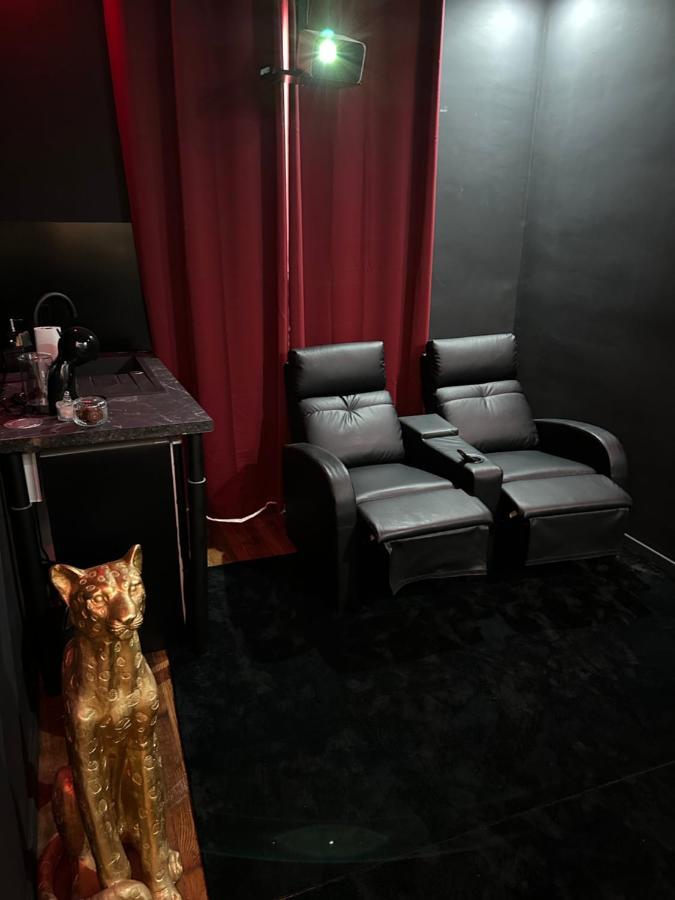 Suite De Prestige Avec Spa & Cinema Ivry-sur-Seine Ngoại thất bức ảnh
